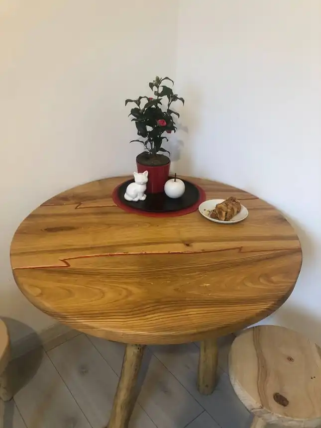 Stara Chata — praca Aliaksandra Kurbana