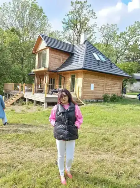 Stara Chata — praca Aliaksandra Kurbana