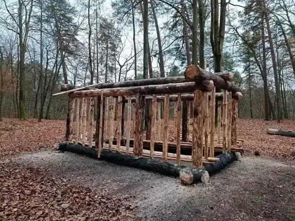 Stara Chata — praca Aliaksandra Kurbana