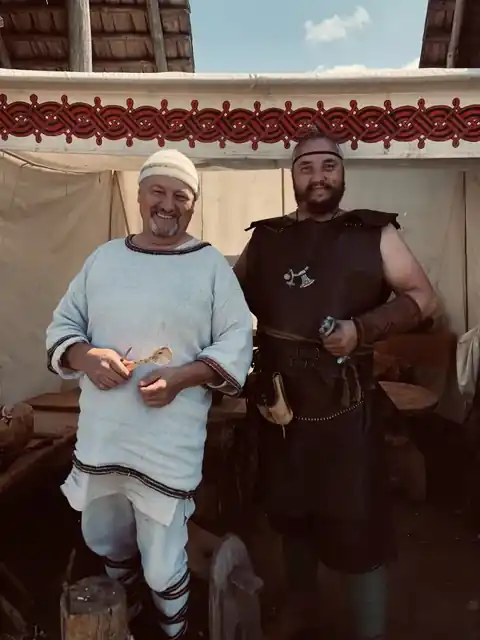 Stara Chata — praca Aliaksandra Kurbana