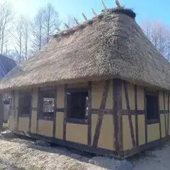 Stara Chata — praca Aliaksandra Kurbana
